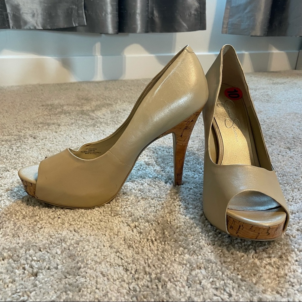 Jessica Simpson Open Toe Pumps | 10